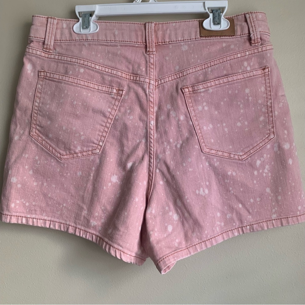 Kate Spade pink/white splatter print Saturday shortie Jean shorts size 8 - Picture 3 of 5
